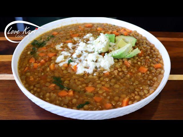 A Lentil soup recipe that's Easy, Delicious and Healthy! A Mi Marido le Encanta Sopa de Lentejas