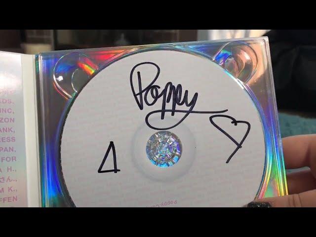 Poppy.Computer *SIGNED CD* Unboxing (2017 Tour VIP Merch)