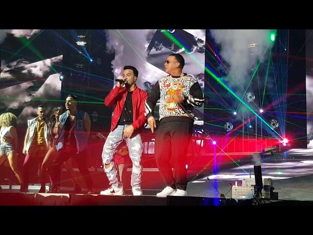 Despacito Luis Fonsi y Daddy Yankee en vivo Choliseo de PR 6/2/18