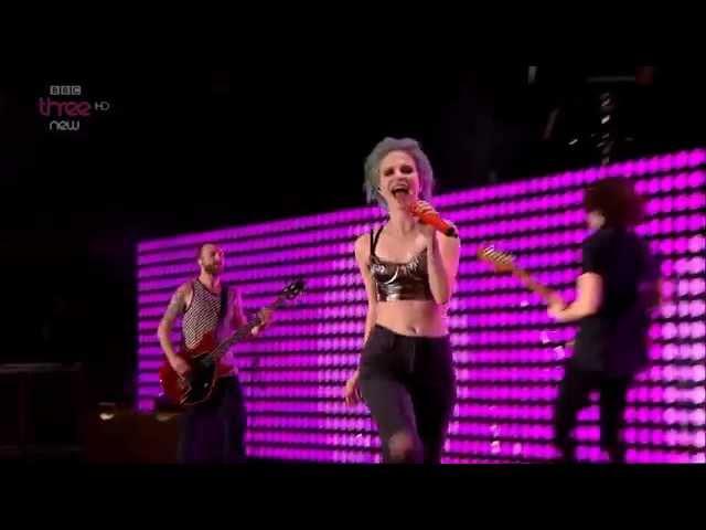 [HD] Paramore: Ain't It Fun (Reading Festival 2014)