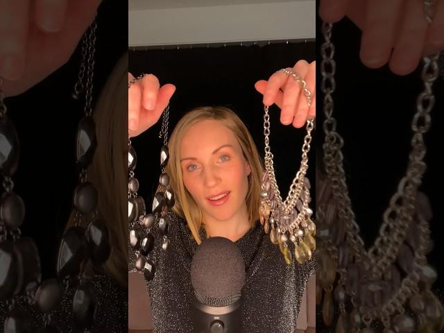 Kumman Korun Valitset? ASMR Suomi #asmrfinnish #asmrnecklace