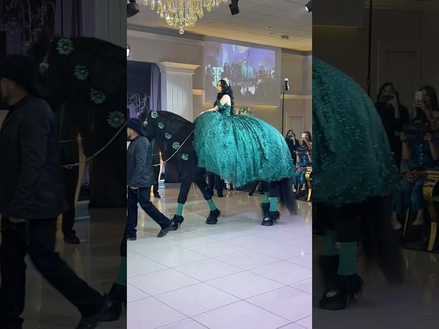 A #Quince GRAND entrance on a horse! #moda2000 #quinceañera