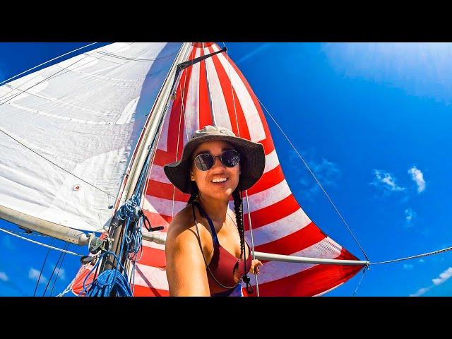 Perfect Sailing Conditions Inside South Pacific Atoll!