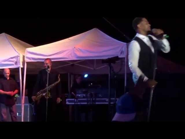 Maxwell — "Ascension (Don't Ever Wonder)" Live at San Diego Jazz Festival, May 23, 2015