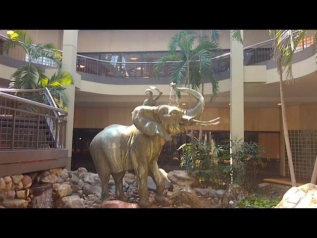 DEAD MALL SERIES : Best Fountain in the US : Burlington Center Mall NJ **CLOSED**