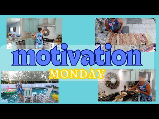 Motivation Monday : Routine Cleaning and a Quick Trip to the Store