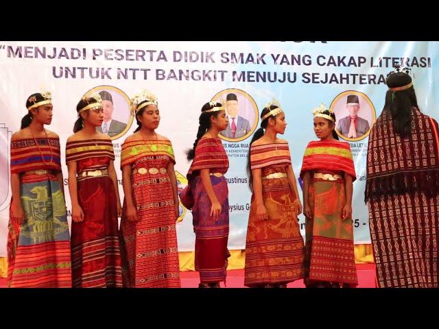 Paduan Suara SMAK Sta. Maria Fatima Betun - Malaka (Juara 2 Lomba Paduan Suara SMAK Regio Timor)