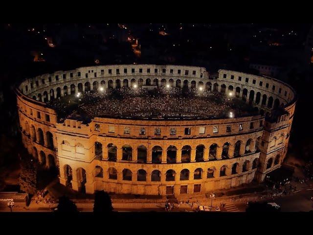 2CELLOS - LIVE at Arena Pula 2013 [FULL CONCERT]