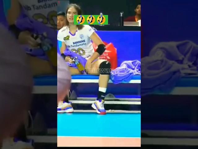 shella Badannya hot moment volleyball#viral  #shorts