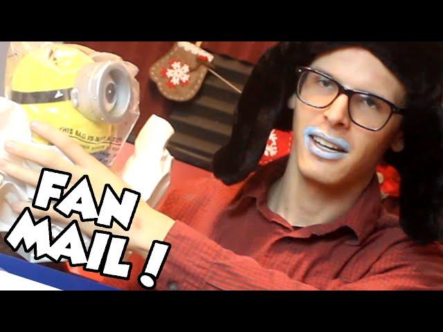 FAN MAIL Christmas Special - Bad Unboxing