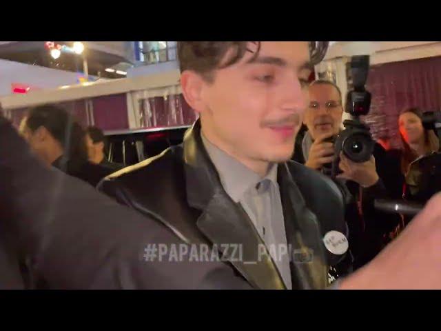 Timothée Chalamet arrives at “A complete unknown” Movie premier in Hollywood ￼