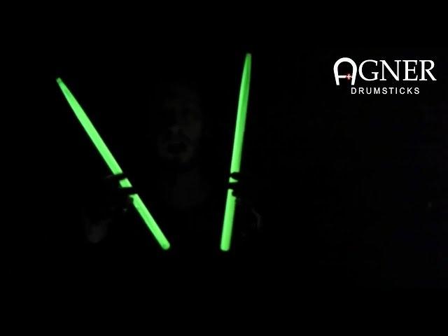 Jimmy Rainsford - AGNER Glow Drumsticks