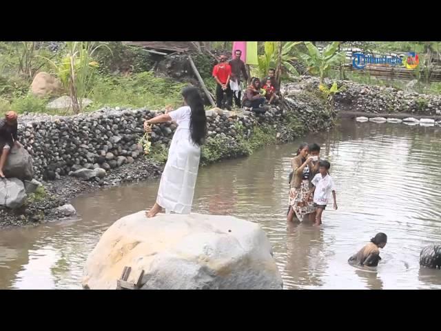 Ritual 'Tapa Ngali' di Kali Boyong Sleman