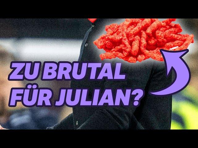 F in den Chat für Julians Hintern