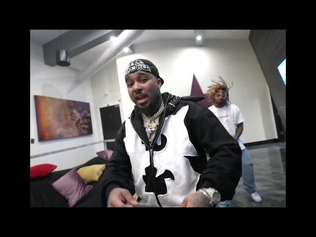 Doe Boy - Gucci Bubblecoat (Freestyle)