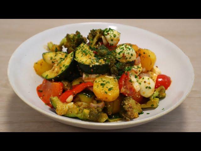 Sehr köstlicher Salat aus gebackenem Gemüse | Vegetarisches Rezept | Salate ohne Fleisch