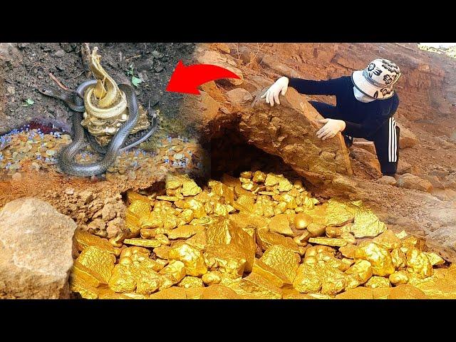 Digging up for Treasure worth million dollar _ Snake guarding the underground treasure