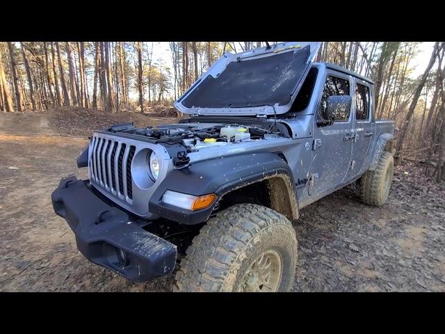 2020 Jeep Gladiator Review after a few months of trail testing!