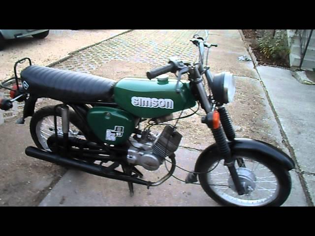 Simson S51 , 60 Km/h dank DDR. Bj. 1981 (Dunkelgrün)