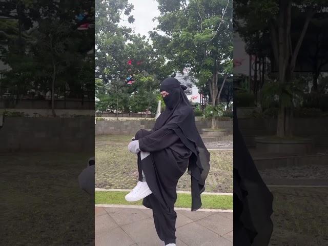 Hijabi girls power#muslimah #hijab #youtubeshorts #abaya #viral