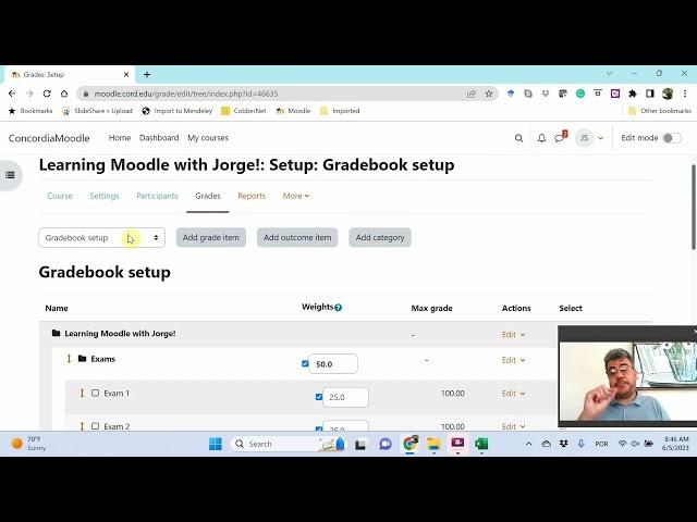 How do I import grades in Moodle?