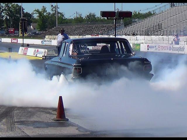 Blown Hemi MoPars at etown raceway park 8-22-15