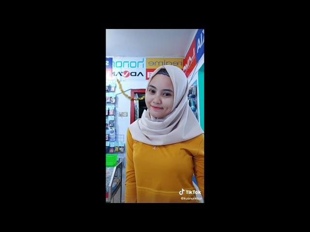 tik tok cewek cantik gemesin...