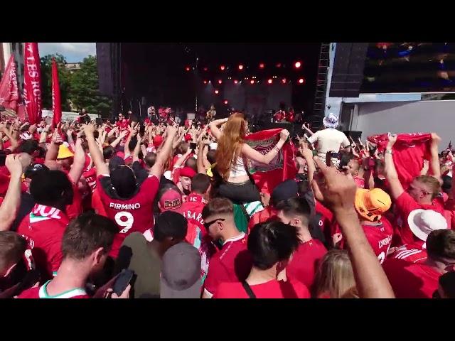 Diogo Jota Song // 60k Reds sing oh his name is Diogo  // Jamie Webster