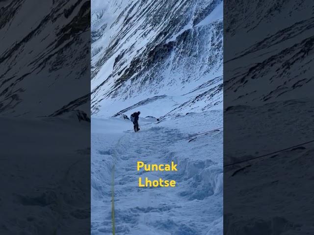 Puncak Lhotse, Nepal #climbing #viralvideo #pendaki #indonesia #petualang #petualangan #mendaki