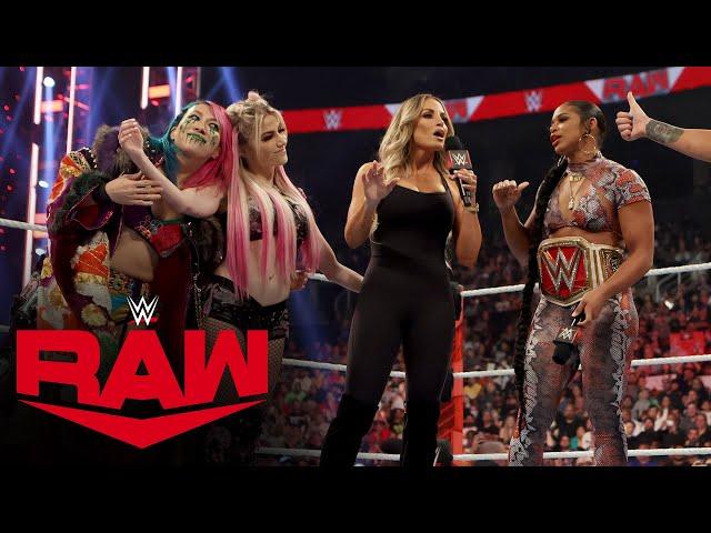 Bianca Belair, Alexa Bliss and Asuka come to the aid of Trish Stratus: Raw, Aug. 22, 2022