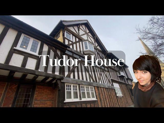 A Tudor House & Garden