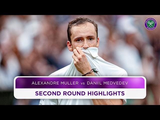 Fifth seed SCARE | Alexandre Muller vs Daniil Medvedev | Highlights | Wimbledon 2024