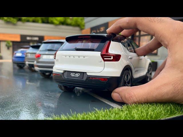 Most Realistic Luxury Compact SUVs Diecast Model Collection 1:18 Scale | Street Parking Cars