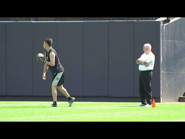 DET@NYY: Tanaka making progress in throwing program