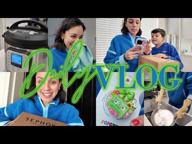 DAILY VLOG | A broken furnace, the coldest day of the year️ , and Norovirus walk into a bar...