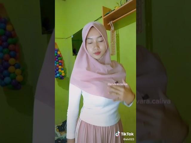 Tiktok gadis SMA jilboobs