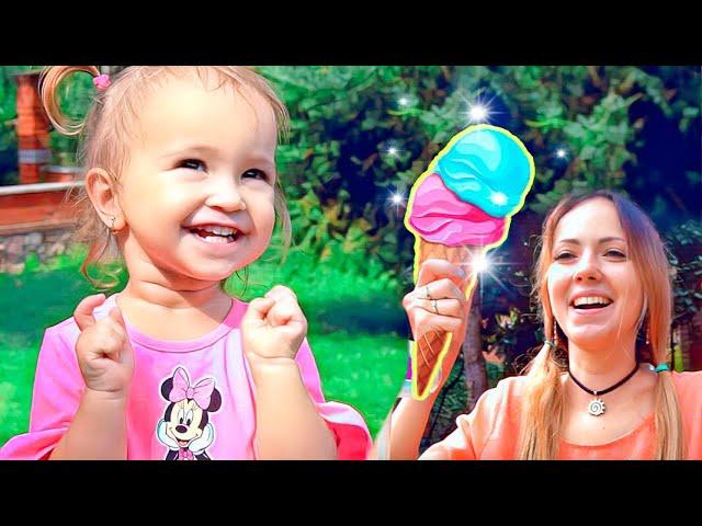 Мия и мама играют в магазин мороженого. Mia like baby born Pretend play Ice Cream Shop