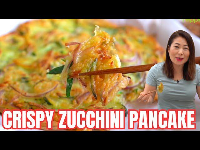 EASY, CHEAP & DELICIOUS! CRISPY Korean Zucchini Pancake Recipe: ANYONE CAN MAKE THIS! 바삭바삭한애호박 부침개