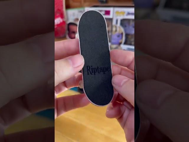 NEW BLACKRIVER RIPTAPE? #fingerboard #techdeck #fingerboarding #blackriver