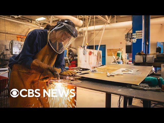 Gen Z ditching 4-year colleges for trade schools, Wall Street Journal reports