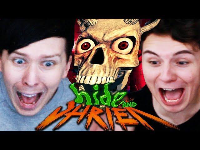 THE JUMPSCARE SHOWDOWN - Dan vs. Phil: Hide and Shriek