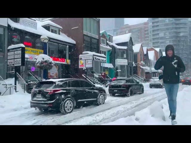 LIVE Snowstorm Walk in Toronto With Turonno!