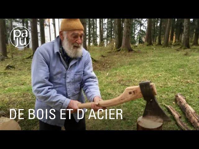 Bûcheronner à l’ancienne  avec un forgeron et des bûcherons passionnés