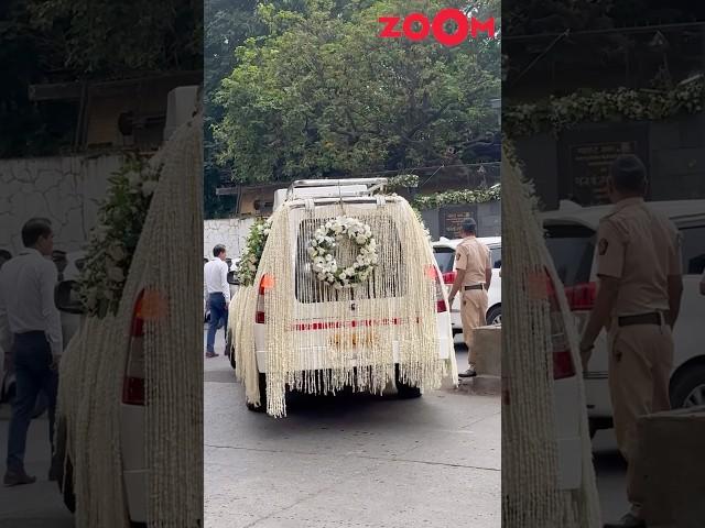 Ratan Tata’s mortal remains arrive at crematorium for last rites & funeral #shorts #ratantata