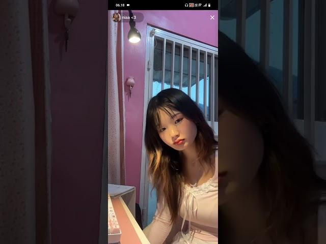 NIA LIVE TIKTOK TERBARU