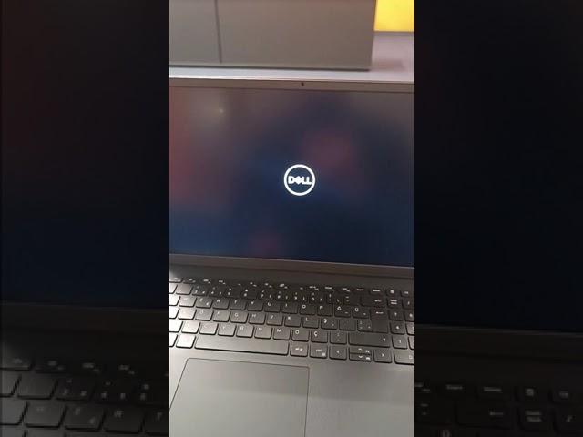 Dell Vostro 3520 intel Core i5 Dizüstü Bilgisayar N1605PVNB3520