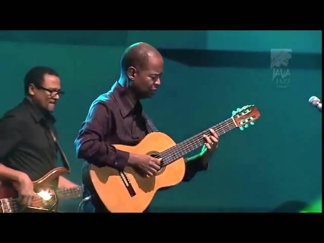 Earl Klugh  -  Wishful thinking -  Live at Java Jazz Festival