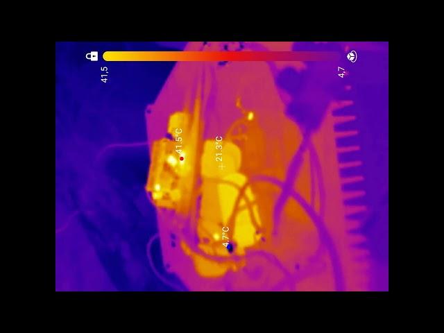 DC Akku Energie Messgerät und Wärmebilder vom Solar Laderegler - eflose #1419