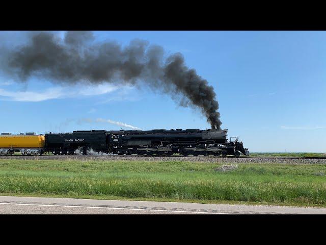 Pacing Union Pacific Big Boy #4014 Steam Train Highball Gering, Nebraska (6/8/23)