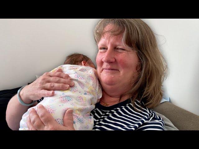 A Day in the Life with Grandma & Her New Granddaughter in Japan! (1 week vlog with Grandma )